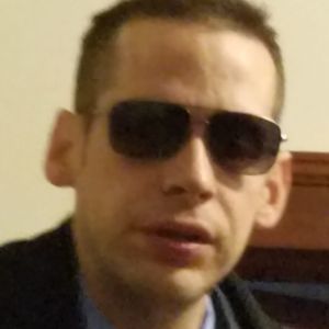 Meet your Posher, Evan